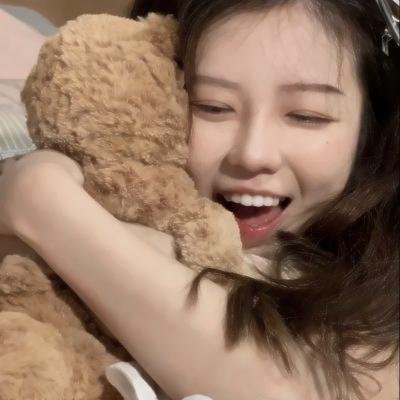 不再托腮遐思